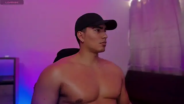 JamesGraay online show from 10-14-25, 01:12