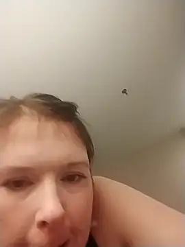 KatieBARBiE98 online show from 02-08-26, 10:24