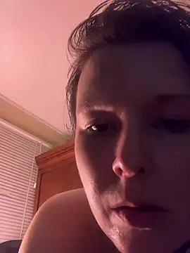 Snapshot of KatieBARBiE98 chatting on 02-18-26, 04:41 KatieBARBiE98 online show from 02-18-26, 04:41