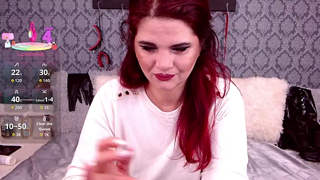 Snapshot of Dolly4youu chatting on 01-14-26, 04:40 Dolly4youu online show from 01-14-26, 04:40