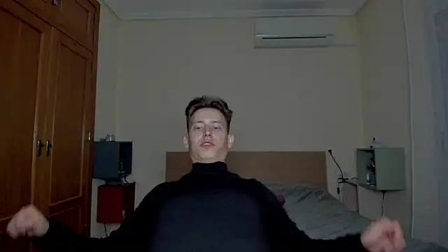 Snapshot of Findom_alpha chatting on 03-15-25, 11:06 Findom alpha online show from 03-15-25, 11:06