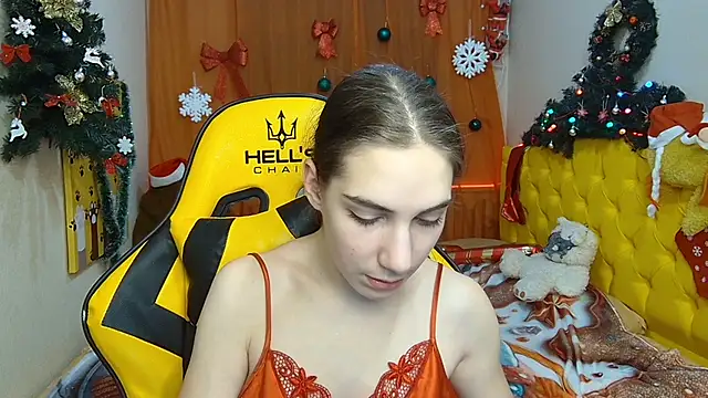 Snapshot of NikaStark_ chatting on 12-25-24, 10:16 NikaStark online show from 12-25-24, 10:16