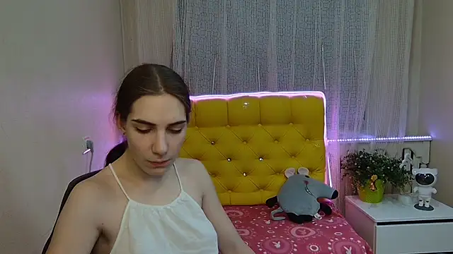 Snapshot of NikaStark_ chatting on 01-28-25, 01:29 NikaStark online show from 01-28-25, 01:29