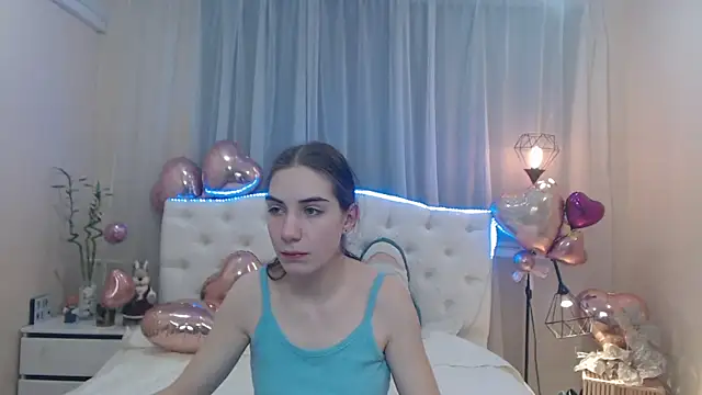 Snapshot of NikaStark_ chatting on 02-12-25, 07:35 NikaStark online show from 02-12-25, 07:35