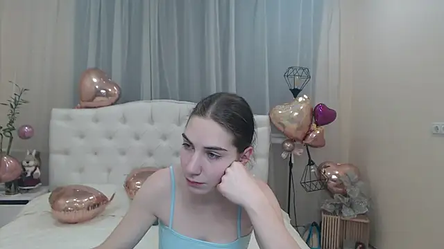 Snapshot of NikaStark_ chatting on 02-15-25, 07:17 NikaStark online show from 02-15-25, 07:17