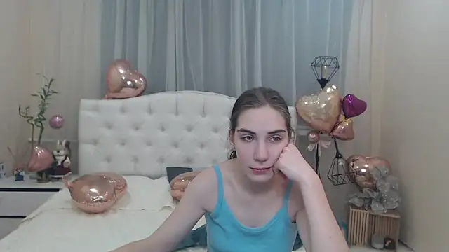 Snapshot of NikaStark_ chatting on 02-20-25, 01:57 NikaStark online show from 02-20-25, 01:57