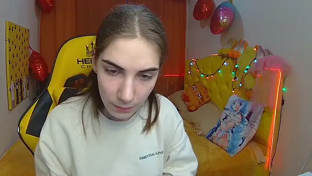 Snapshot of NikaStark_ chatting on 03-12-25, 07:17 NikaStark online show from 03-12-25, 07:17