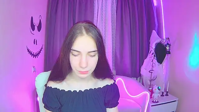 NikaStark  online show from 10-31-25, 07:37