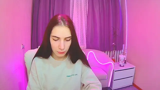 NikaStark  online show from 11-08-25, 08:40