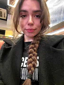 pantyless online show from 09-30-25, 08:14