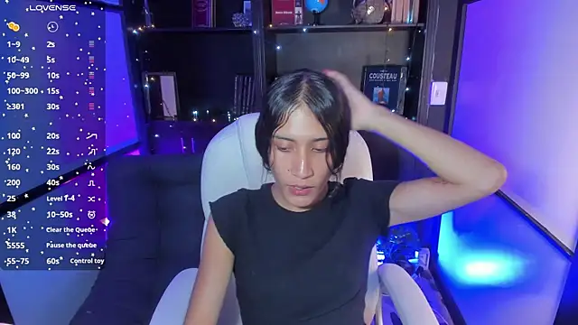 CamilaHarperr  online show from 12-12-24, 03:21