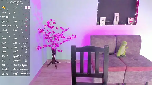 CamilaHarperr  online show from 11-11-25, 01:00