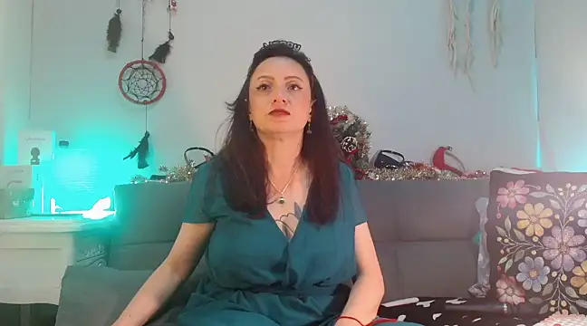 catalinamommyx online show from 12-31-24, 10:37