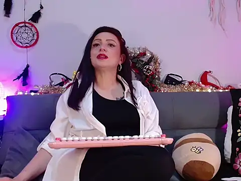 catalinamommyx online show from 01-04-25, 04:12