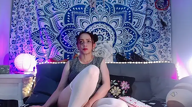 catalinamommyx online show from 01-15-25, 01:56