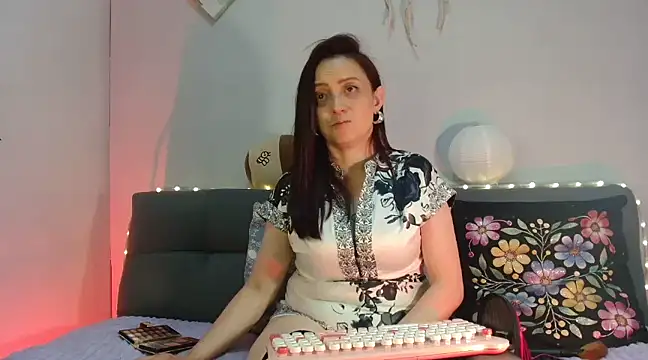 catalinamommyx online show from 02-13-25, 11:15