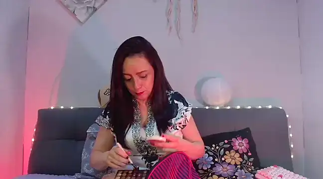 catalinamommyx online show from 02-14-25, 06:23