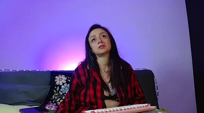 catalinamommyx online show from 03-12-25, 07:02