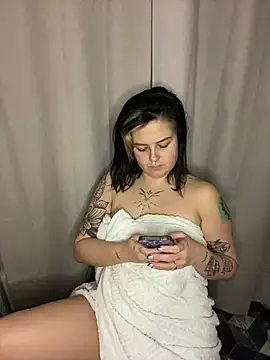 NaomiSquirts online show from 12-09-24, 11:03