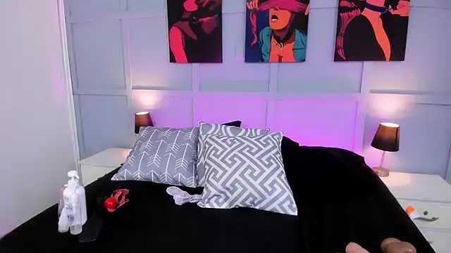 Elizabeth Santos online show from 01-15-25, 07:37