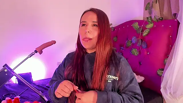 Snapshot of evy_orange1 chatting on 01-31-25, 01:01 evy orange1 online show from 01-31-25, 01:01