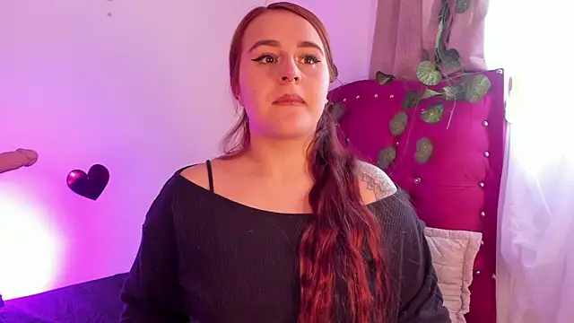 Snapshot of evy_orange1 chatting on 03-03-25, 04:35 evy orange1 online show from 03-03-25, 04:35