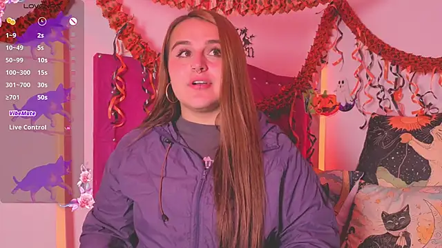 Snapshot of evy_orange1 chatting on 11-02-25, 12:13 evy orange1 online show from 11-02-25, 12:13