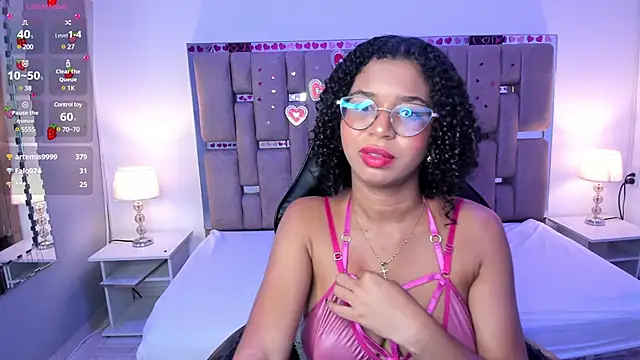 MilaHall  online show from 01-31-25, 03:52