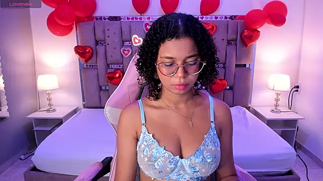 MilaHall  online show from 02-14-25, 03:43