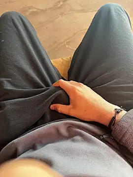 josle24 online show from 10-29-25, 03:03