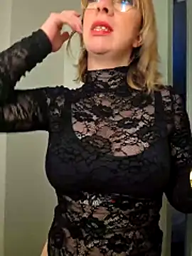 Giuliana baby online show from 11-23-25, 09:09