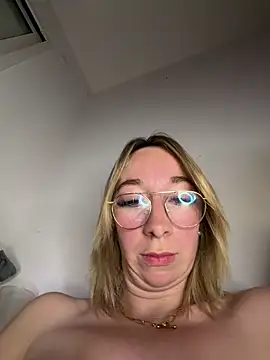 Giuliana baby online show from 03-12-26, 09:21