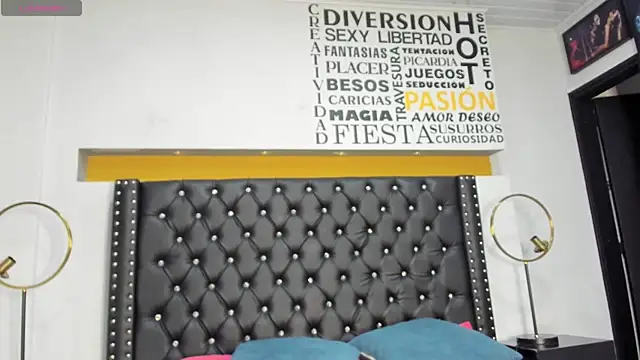 Snapshot of MADISSONLOVE_ chatting on 01-16-25, 12:20 MADISSONLOVE online show from 01-16-25, 12:20