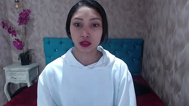MadelineDoll online show from 01-13-25, 01:28