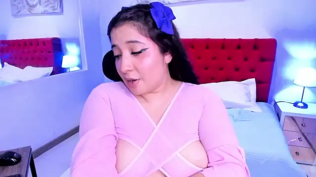 Emma monserrat online show from 03-06-25, 10:47