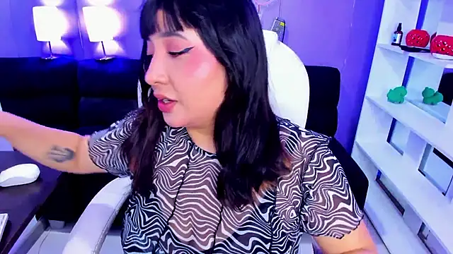 Emma monserrat online show from 05-02-26, 11:26
