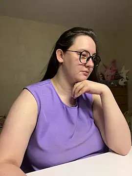 hungry1bunny online show from 12-21-24, 08:10