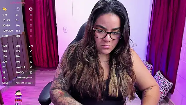 Sharon hils online show from 12-30-24, 07:53