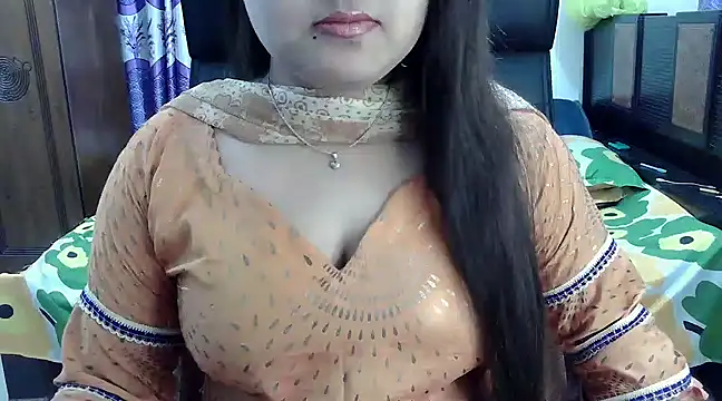 SweetGirlRani143 online show from 03-19-25, 05:50