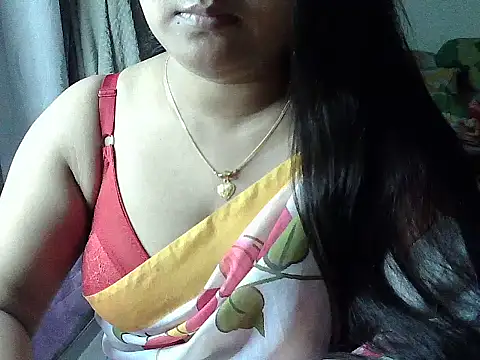 SweetGirlRani143 online show from 10-07-25, 03:42