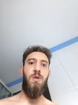 jorgeeetee18 online show from 06-01-26, 01:07