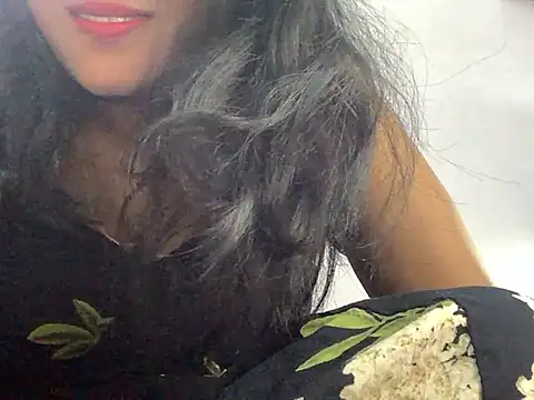 Snapshot of Cute-Tanya chatting on 02-28-25, 09:25 Cute-Tanya online show from 02-28-25, 09:25