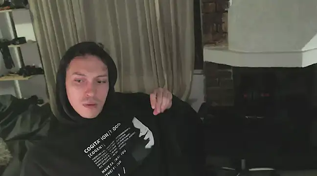 danruiz online show from 01-12-25, 03:17