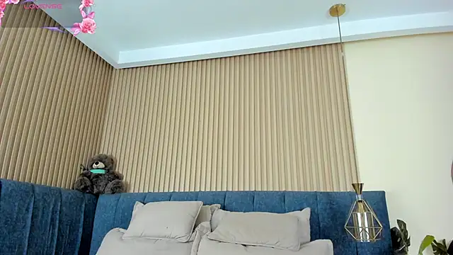 kathecute   online show from 05-06-26, 01:36