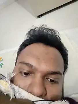 Snapshot of Zishan54 chatting on 10-30-25, 10:06 Zishan54 online show from 10-30-25, 10:06