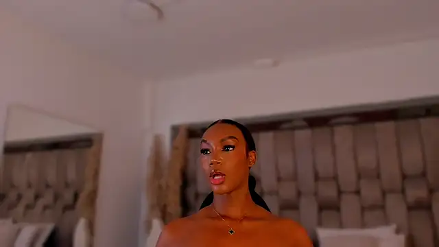 ChaynnaCooper online show from 02-03-26, 03:48