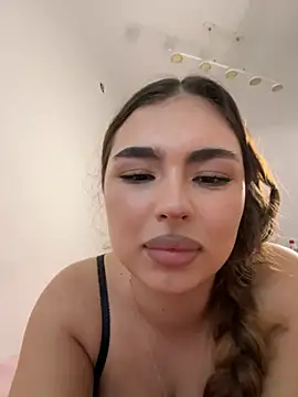 mint melissaaa online show from 01-10-25, 04:30