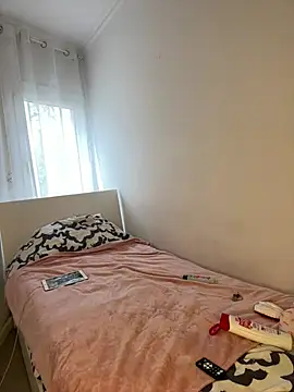 mint melissaaa online show from 03-16-25, 02:11