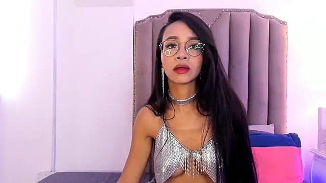 Snapshot of SamanthaFerrer__ chatting on 01-24-25, 07:49 SamanthaFerrer online show from 01-24-25, 07:49