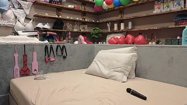 Kimberly-Caprice online show from 03-16-25, 05:14